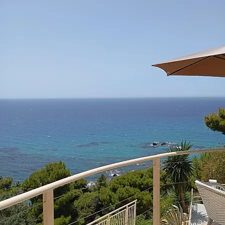 Vickys Panoramic View Apartament Kontogialos
